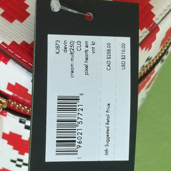 KATE SPADE DEVIN PIXEL HEARTS VANITY KIT MAKE-UP/TOILETRY CASE:NWT HEARTS - Picture 9 of 16